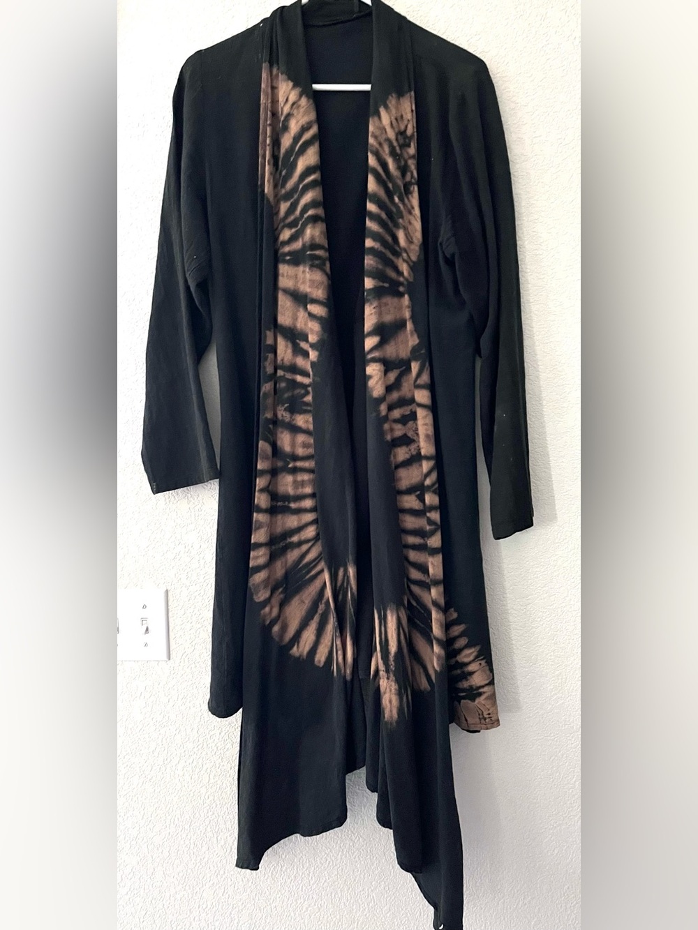 Vintage Black & Beige Rayon Tie-Dye Long Open Front Women's Duster